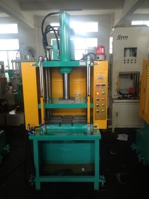 快速四柱液压机、快速液压切边机、压铸件冲边机产品相册 | 鑫台铭机械设备【南京】